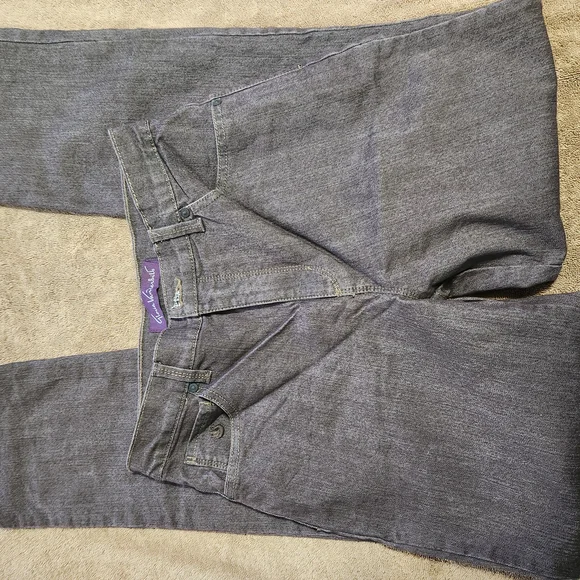 Nwt Gloria Vanderbilt Women's Straight Leg Jeans in Gray - Picture 12 of 12